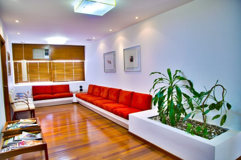 Cold Room Concentration Myth: 10 Reasons It Doesn’t Boost Focus