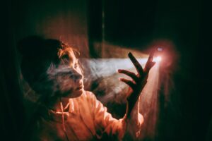 Dust in Projector Light: 7 Reasons It Enhances Cinematic Feel