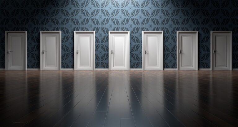 Reduce Decision Fatigue: 9 Practical Tips to Simplify Daily Choic